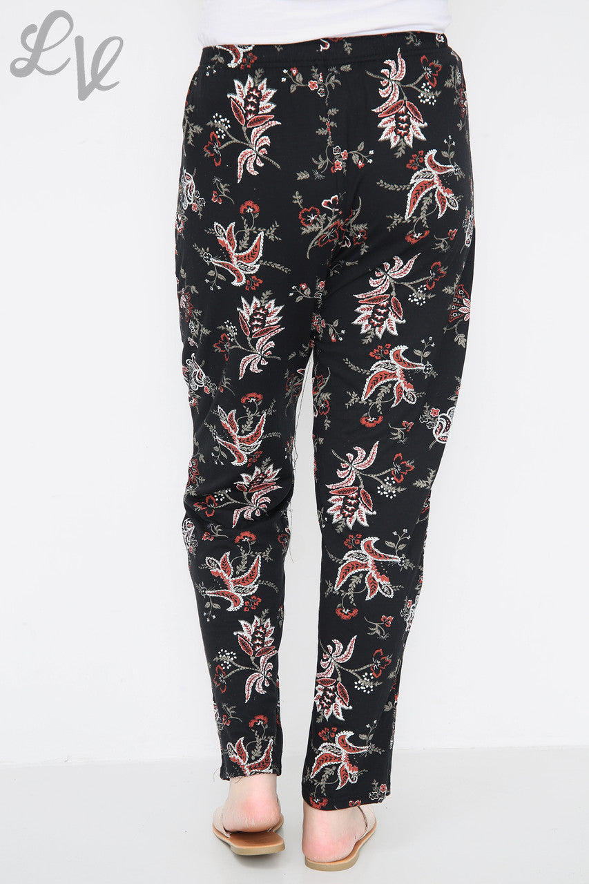Dames Paisley Bloemenprint Broek Zwart - Prijs per eenheid £5,99