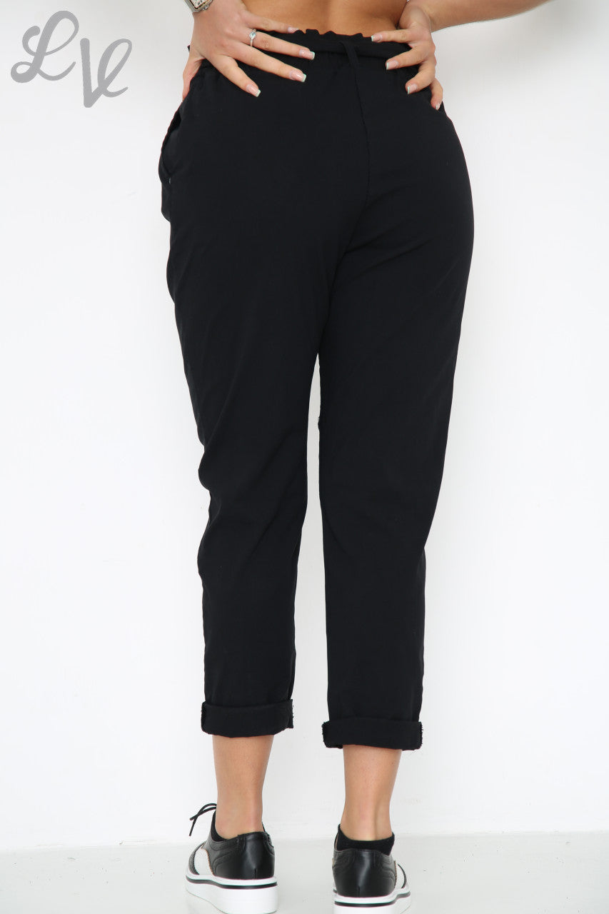 Dames Plus Size Toverbroek in Paper Bag Stijl Zwart Stukprijs €9,99