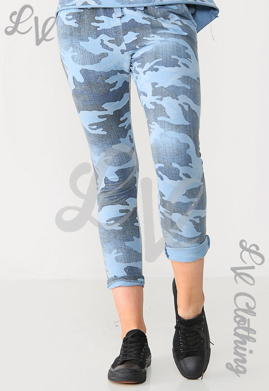Dames Camouflageprint Joggingbroek Denim Stukprijs € 8,99