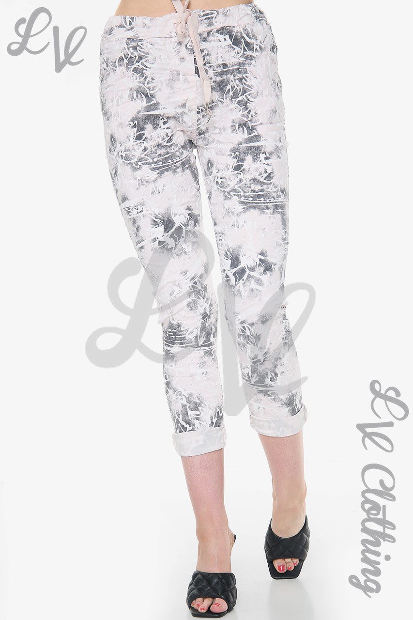Dames bloemenprint Magic Trousers Dusty Pink Prijs WAS €14,99 NU €7,49