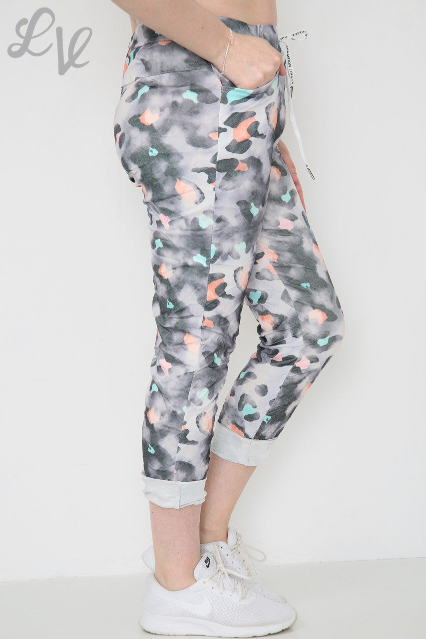 Dames kleurrijke Luipaardprint magische broek grijs eenheidsprijs €8,99