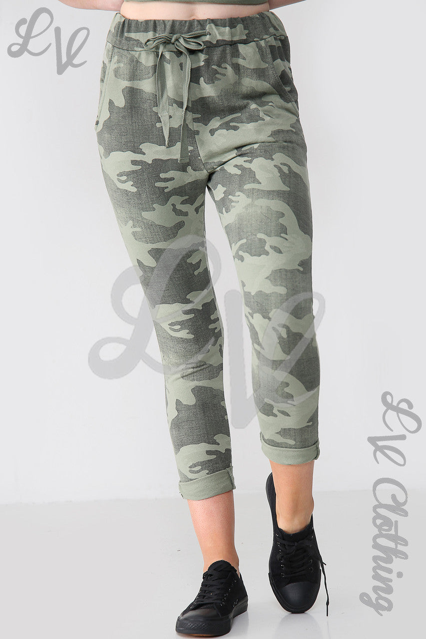 Ladies Camouflage Print Jogging Pants Khaki Unit Price WAS £12.7
