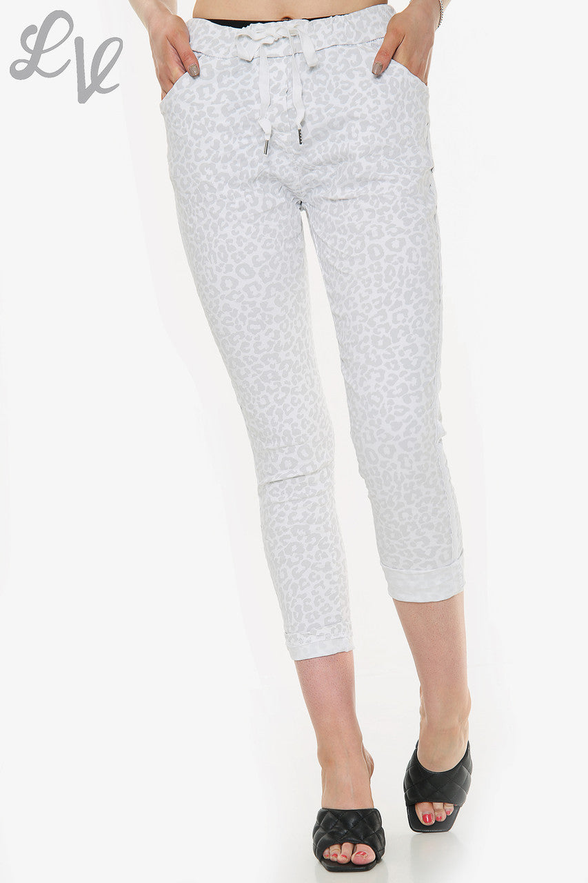 Dames Luipaardprint Glitter Zijpaneel Magic Broek Wit Stukprijs £ 14,99