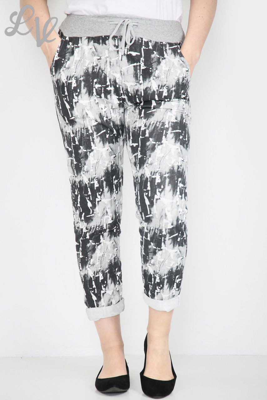 Dames Joggingbroek met verfspatten Wit - Stukprijs € 6,99
