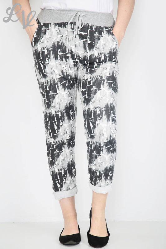 Dames Joggingbroek met verfspatten Wit - Stukprijs € 6,99