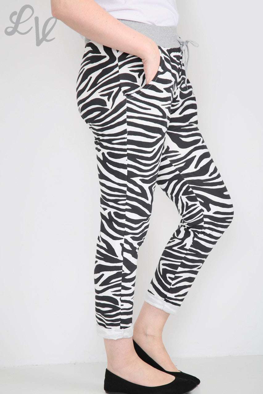 Dames Zebra Dierenprint Joggingbroek Wit - Prijs per stuk €6,99