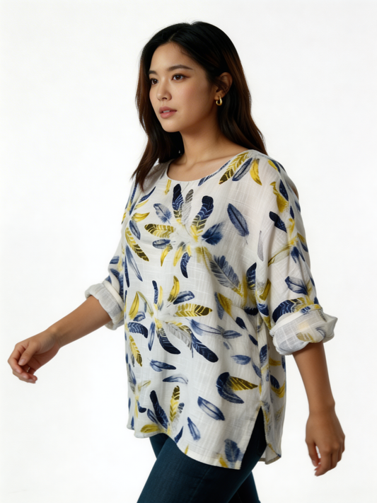 White linen-blend tunic with feather print, relaxed fit and elbow-length sleeves