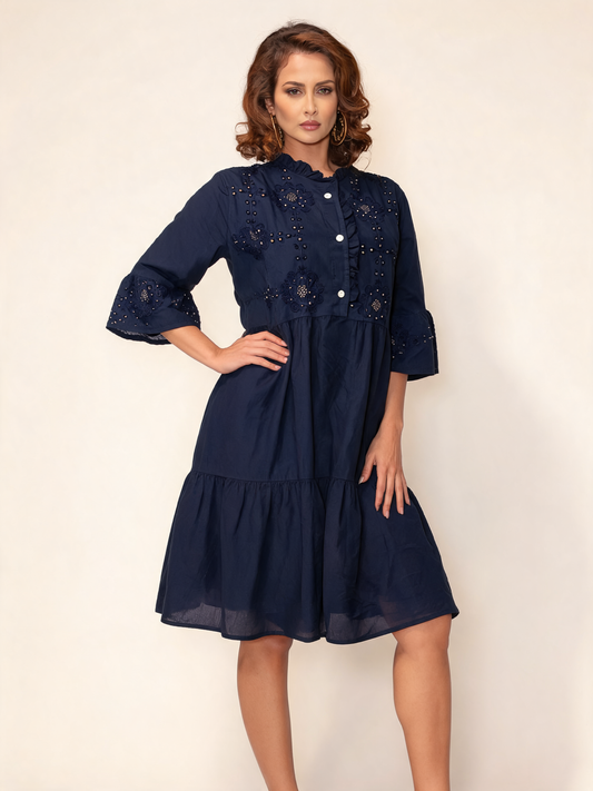 Azure Bloom Versierd Gelaagd Smockjurk - Marineblauw