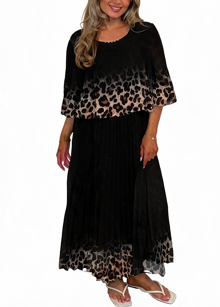Leopard Print Border Pleated Maxi Dress - Black