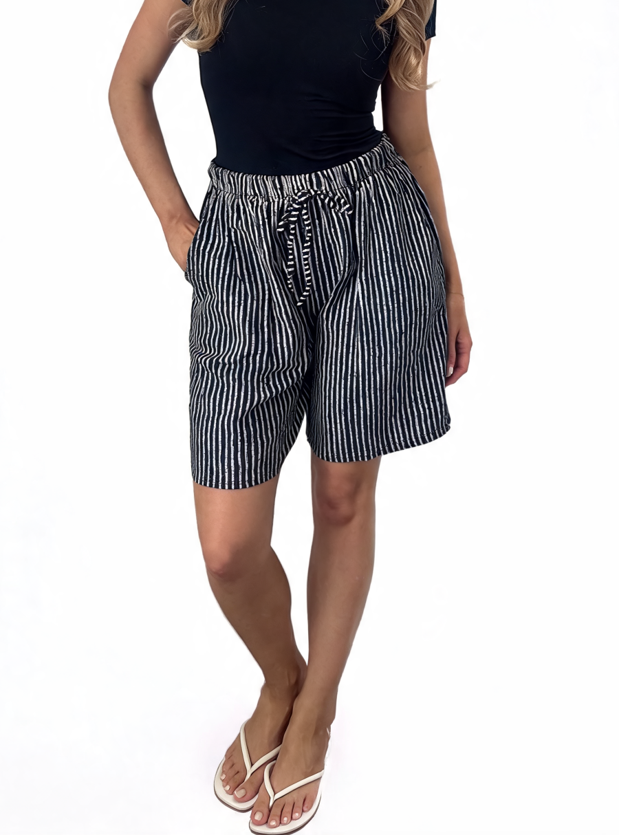 Striped Linen-Blend Drawstring Shorts