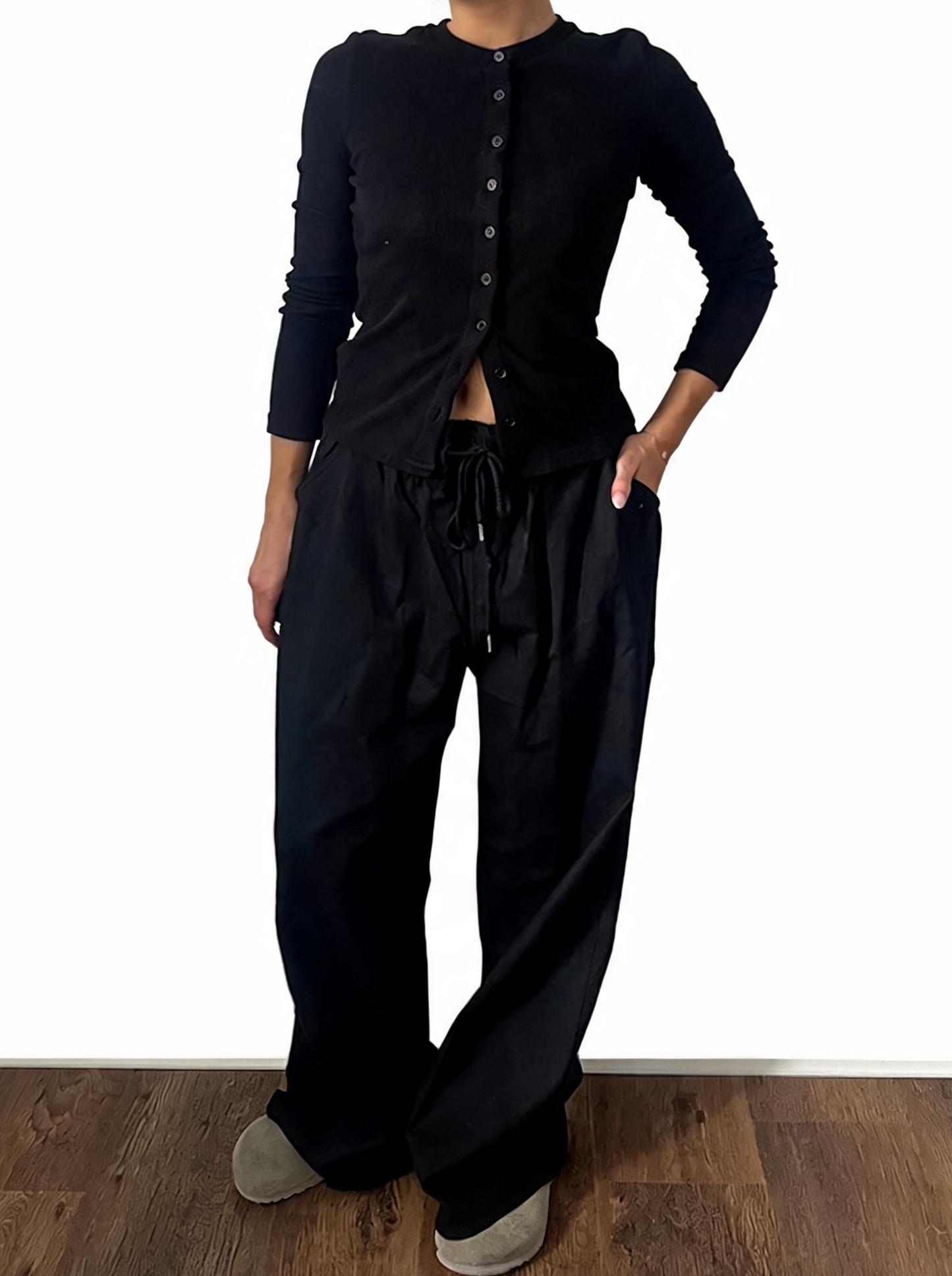 Dames broek met vierkante swirlprint zwart