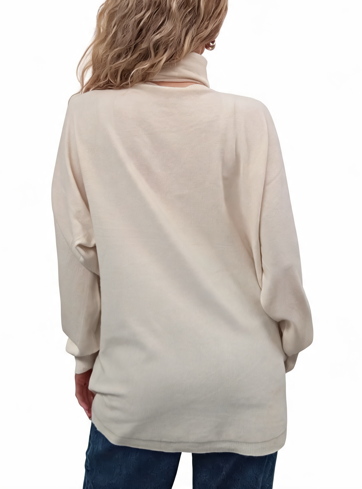 Light beige fine-knit jumper with matching scarf, embellished with small speckles