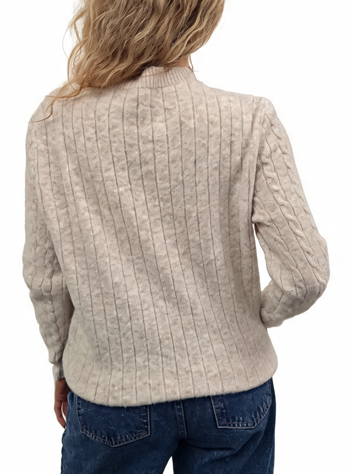Cream cable-knit crew neck jumper with long sleeves, ribbed cuffs and hem