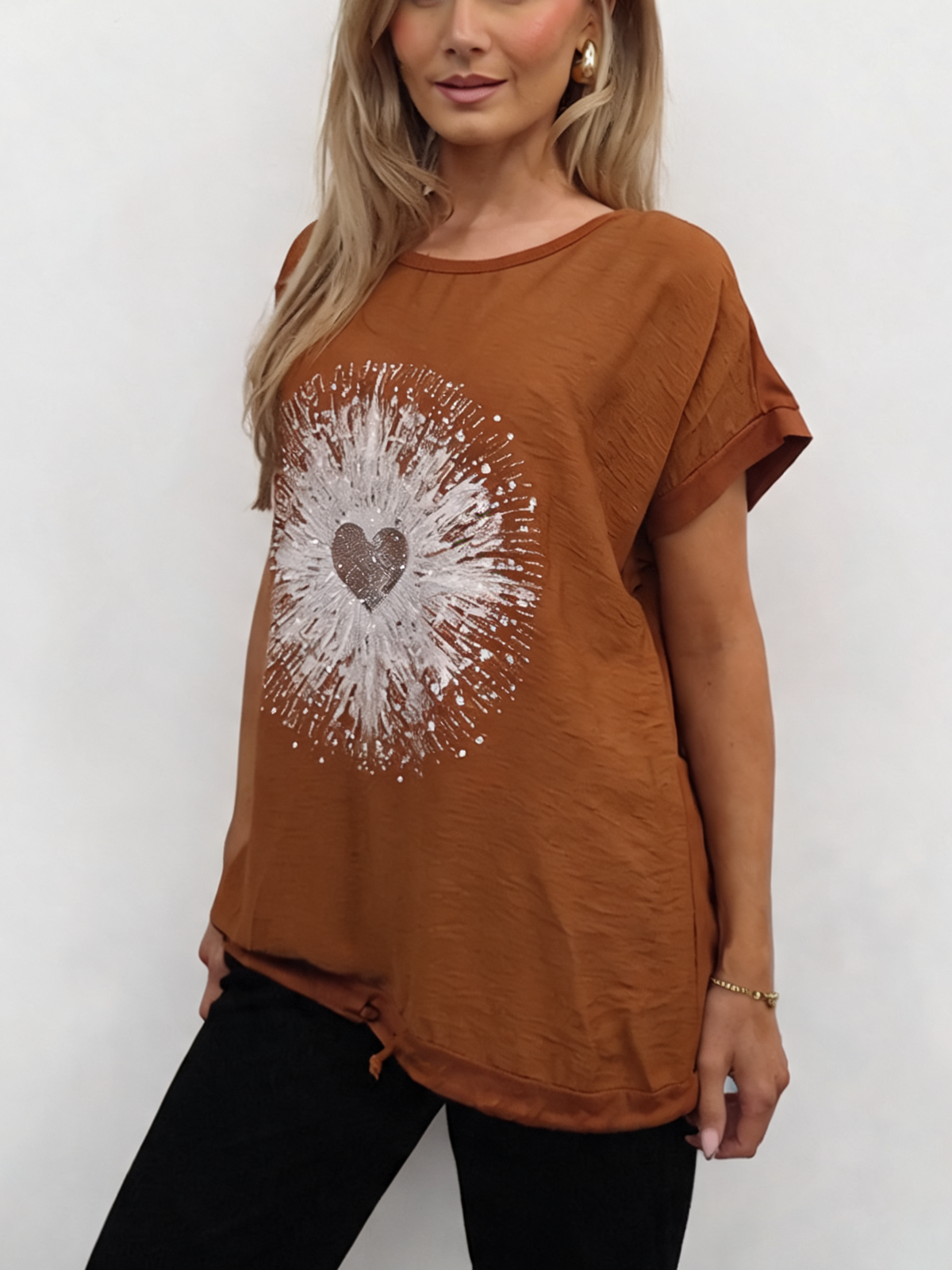 Heartburst Graphic Print Short Sleeve Top with Drawstring Hem