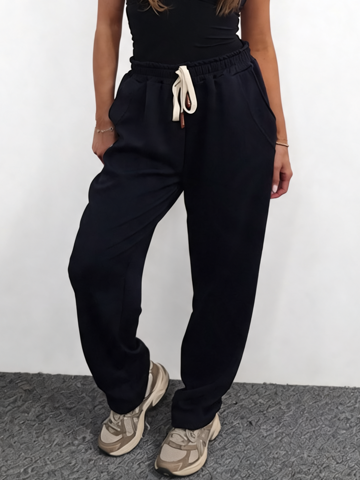Relaxed Straight Leg Drawstring Elasticated Waist Sweatpants